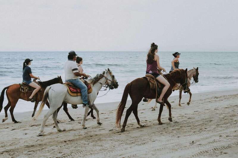 Ensenada: Horseback riding in the beach - Meeting your guide at Cruiseport Village or Museo Caracol