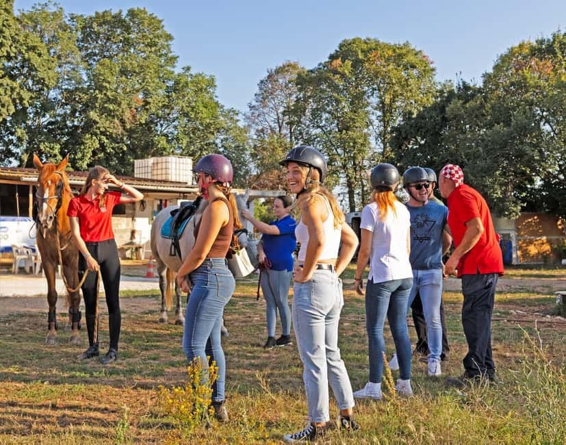 Fazana: Sunset 1-hour Horse Riding in Nature with Guide - Timing, weather, and the partly bumpy road