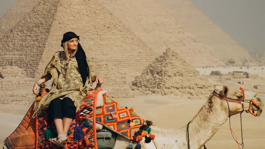 From Cairo: Camel or Horse Ride Tour Around Giza Pyramids - Should you book the Giza camel or horse ride?
