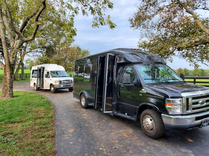 From Lexington: Kentucky Horse Farms Tour - The Thoroughbred Center and horses in the water