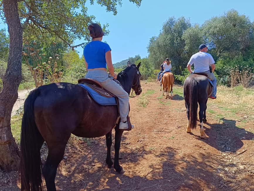 Gargano National Park: a horseback ride - Riding the Three-Kilometer Dirt Path