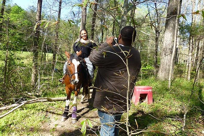 Georgia Horseback Ride with Wine Tasting - What the picnic lunch really includes