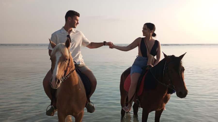 Gili Trawangan: Horse Riding on the Beach - What to bring and how to dress
