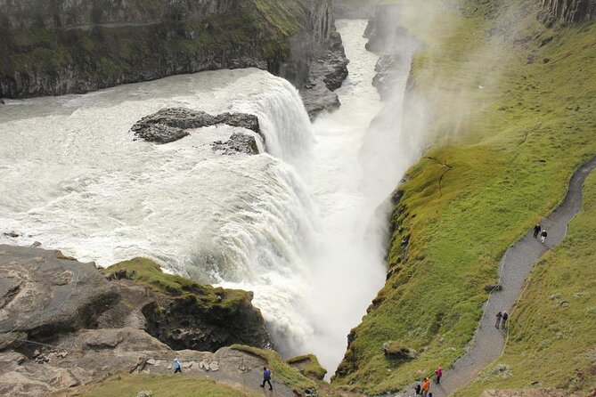 Golden Circle & Viking Horse Experience - One day, two very different Iceland experiences