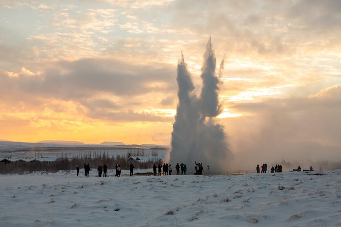 Golden Circle & Viking Horse Experience - Geysir, steam, and a short walk through geothermal ground