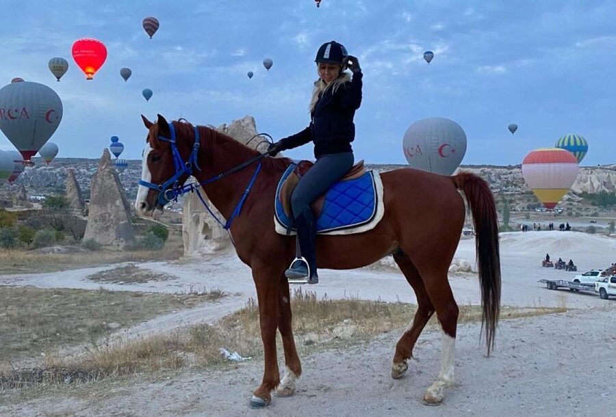 Goreme: Cappadocia Horse Riding Tour with Transfers - Meskendir Valley and the quieter paths