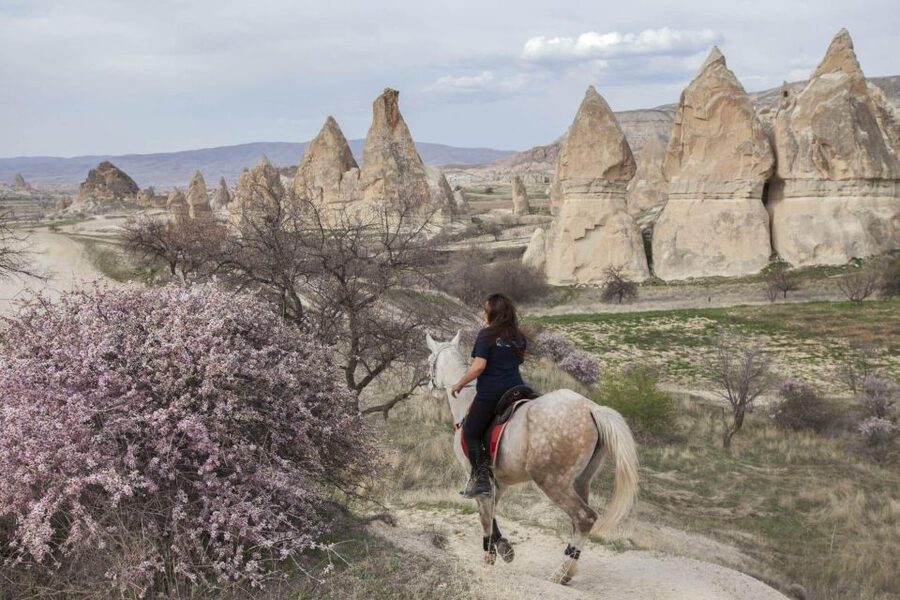 Göreme: Cappadocia Horseback Ride at Sunset or Sunrise - Sword Valley and its pointed rock formations