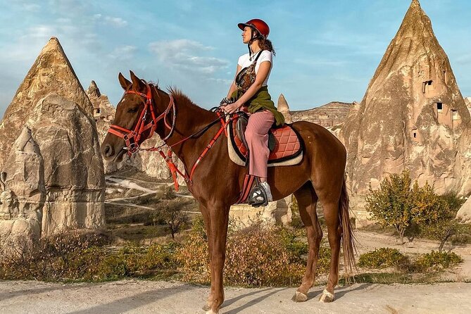 Guided Horse Riding through the Valleys in Cappadocia - Getting comfortable in the saddle