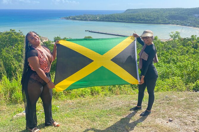 Horse Back Riding and Blue Hole From Montego Bay - My call: book it if you want variety