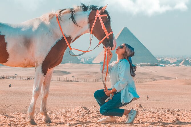 Horse or Camel Ride in Giza Pyramids - Tea, music, and a proper start at the stable