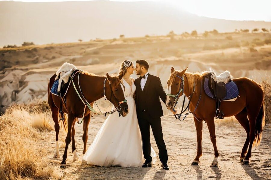 Horse Riding Cappadocia- Cappadocia Horse Farm - Red Valley: layered rock and open views