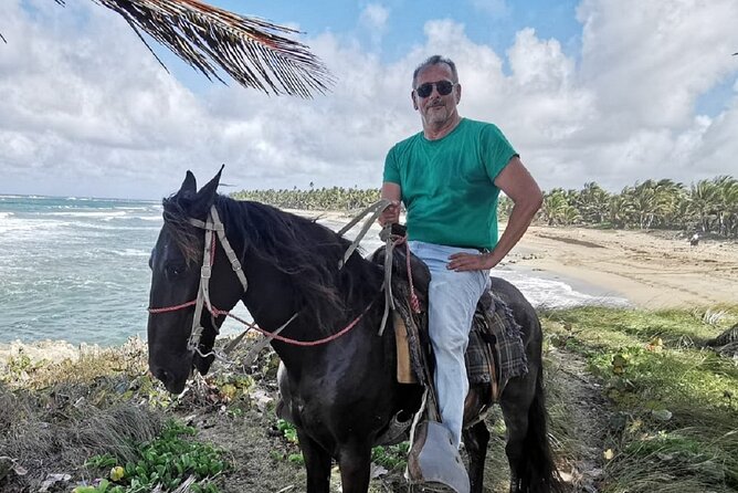 Horse Riding Experience through El Limon Beach - Leaving Punta Cana behind by horseback