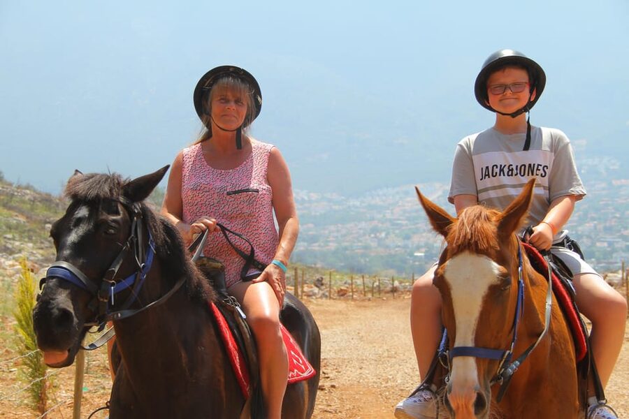 Horse Safari in the Fethiye forest - A gentle start at Family Horse Farm