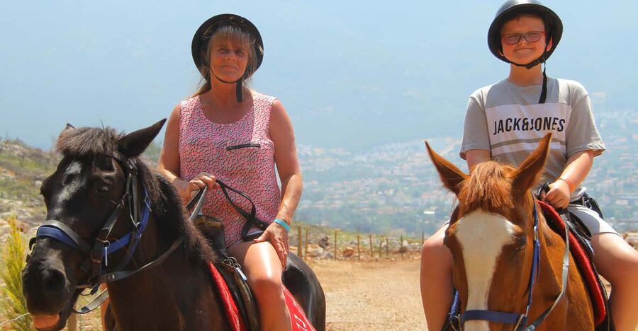 Horse Safari in the Fethiye forest - Why beginners and families may like it