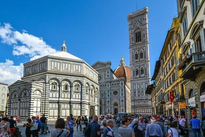 Horseback ride and Poolside Day chillout with Tuscan Lunch - What the $504.67 price really covers