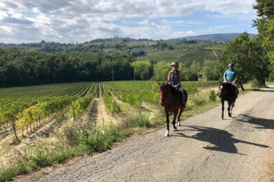 Horseback Ride in S.Gimignano with Tuscan Lunch Chianti Tasting