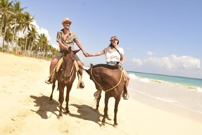 Horseback Riding at Macao Beach - What the private format really changes