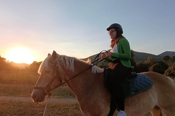 Horseback riding at sunset 1 hour at the Certosa di Pisa - Photos that make the short ride more memorable