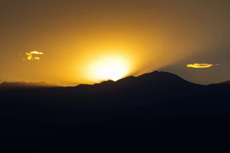 Horseback Riding at Sunset and Dinner in Mendoza - Booking and preparation tips