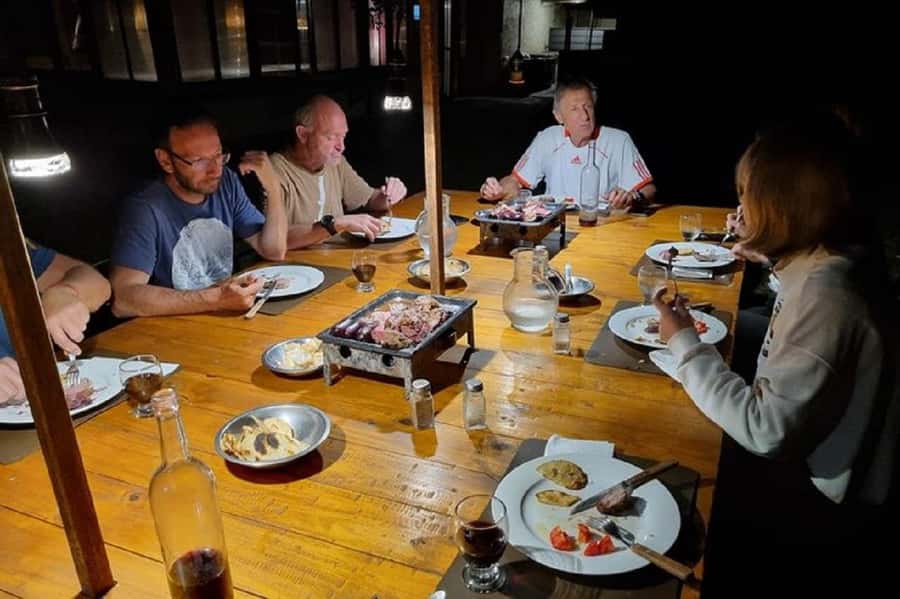Horseback Riding at Sunset and Dinner in Mendoza - A first horseback ride without pressure