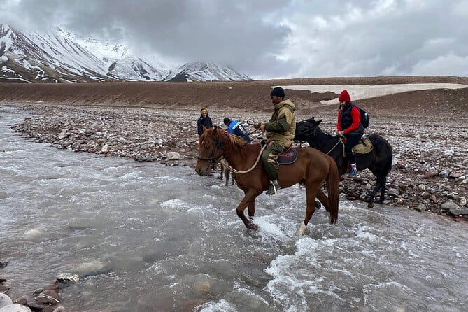 Horseback Riding in Alay Valley - Six hours toward Lenin Peak