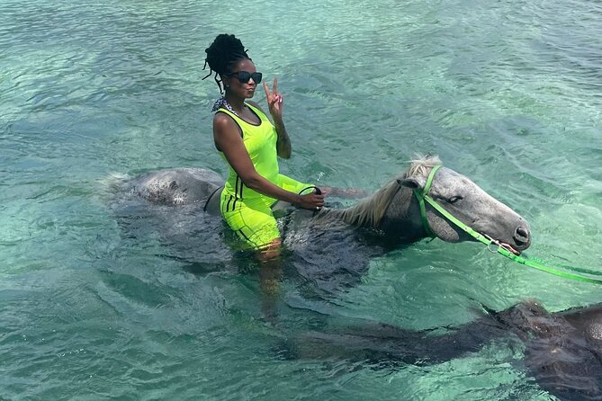 Horseback Riding in Montego Bay - What the guide and driver add