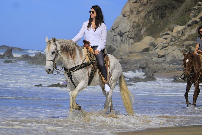 Horseback Riding in Sayulita Through Jungle Trails to the Beach - Three stops, three different views