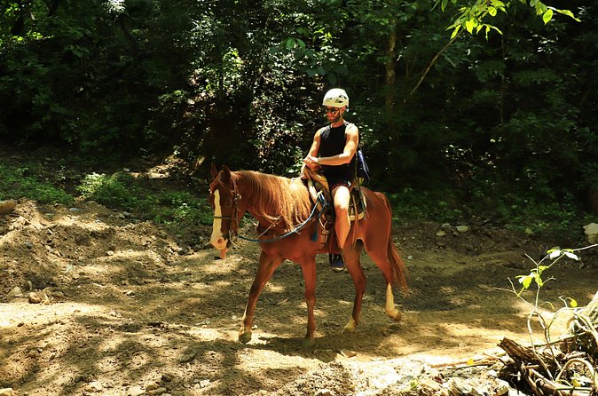 Horseback riding in the mountains of Puerto Vallarta - Should you book the Puerto Vallarta mountain ride?