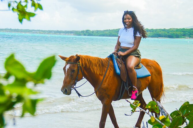 Horseback Riding/Swimming and Dunn's River from Ocho Rios - What ocean horseback riding feels like