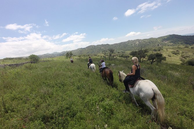 Horseback riding through the Sierras - What makes this Córdoba horseback ride special