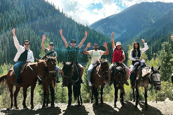 Horseback Riding Tour - The horses and the stable setting