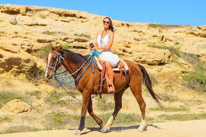 Horseback Riding Tour in Los Cabos - Riding from cactus country to the Pacific