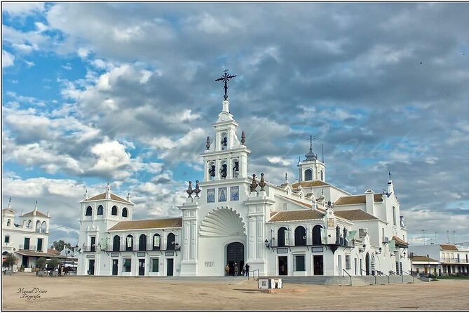 Horseback riding tour of Doñana and visit of El Rocio - Who Will Enjoy This Outing Most