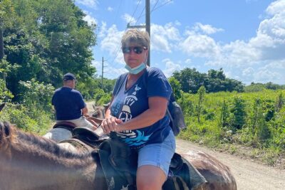 Horseback riding tours from amber cove & Taino bay port silver