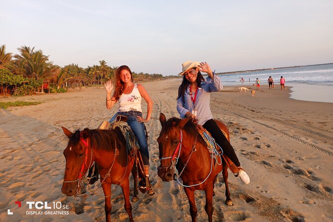 Horseback Riding Zihuatanejo - Zihuatanejo de Azueta closes the route