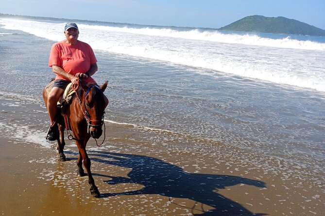 Horseback Riding Zihuatanejo - What the private format really changes