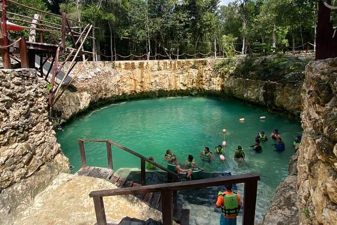 Horseback Riding Ziplines and Cenote Tour with Lunch - A five-hour Cancun adventure with several kinds of fun