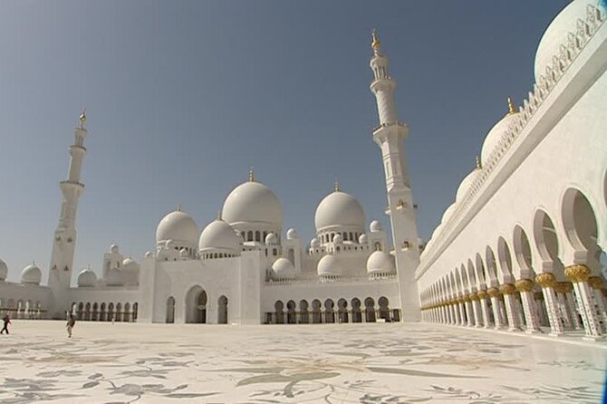 Hot Air Balloon Premium ,Camel Horse Ride,Dune Bashing ,Quad Bike - Quad biking and 15 to 20 minutes of dune bashing