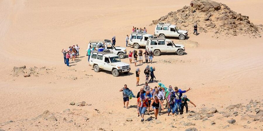 Hurghada: 4 Days Tour Horse, Camel, Spa, ATV, Jeep & Dolphin - The Sultan Spa: strong treatment, unglamorous surroundings