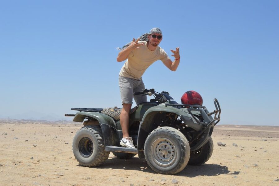 Hurghada: Quad Bike Safari, Camel Horse Ride, Dinner & Shows - Dinner under the desert sky