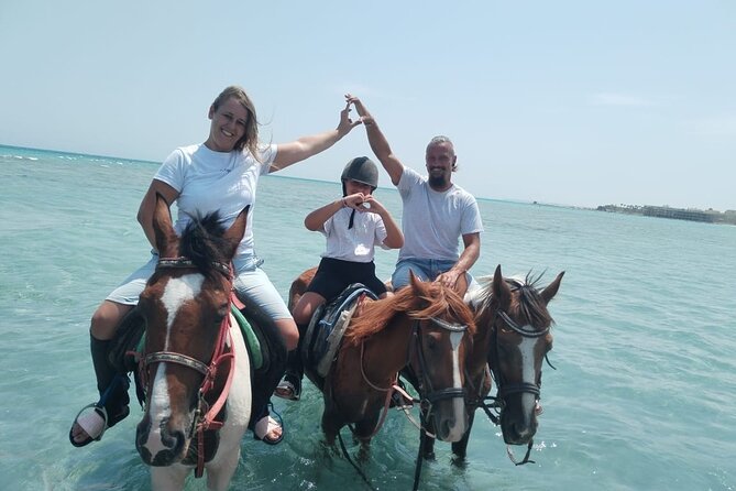 Hurghada: Red Sea & Desert Horse Riding Tour with Swimming - Choosing the one-hour horse swim