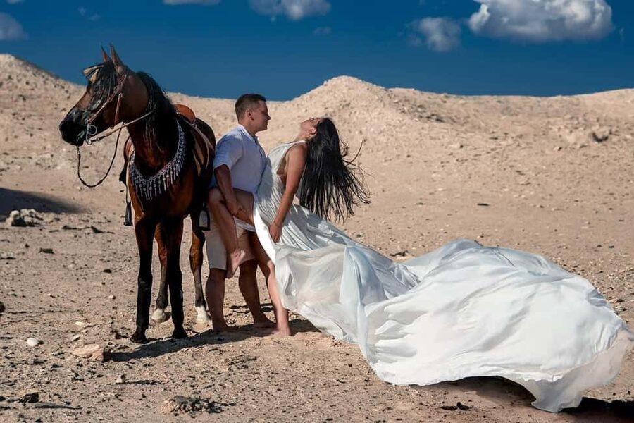 Hurghada: Red Sea & Desert Horse Riding Tour with Swimming - What to wear and what to bring