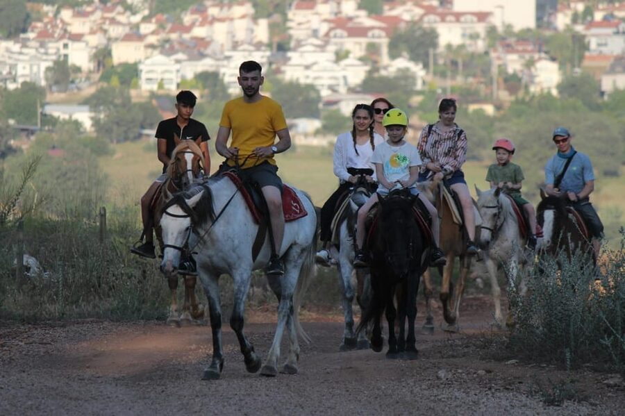 Icmeler Horse Riding Through The Rivers and Forest - Meeting the horses and getting ready