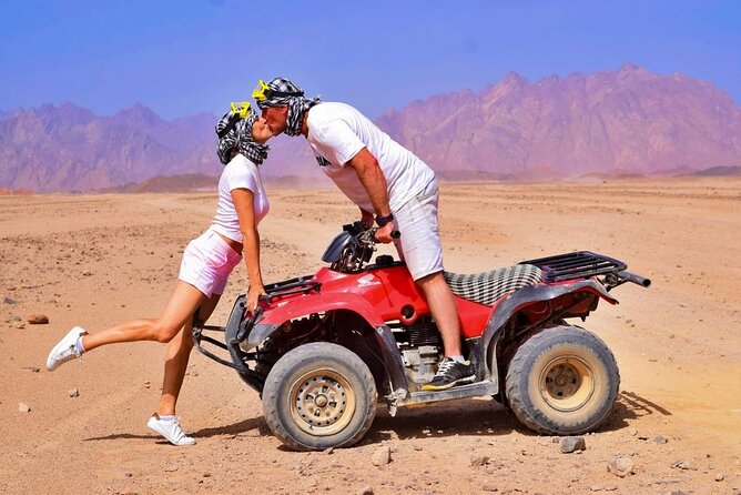 Jeep Cruise Stargazing with Horse Riding & BBQ Dinner - Hurghada - Horse riding as part of the desert stop