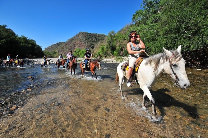 Jungle HorseBack Adventure to Las Palmas Waterfall All Included - The lookout over the entire bay