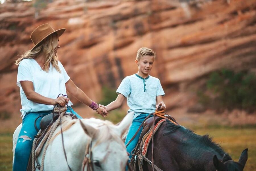 Kanab: Cave Lakes Canyon Horseback Riding Experience - A gentle start for first-time riders