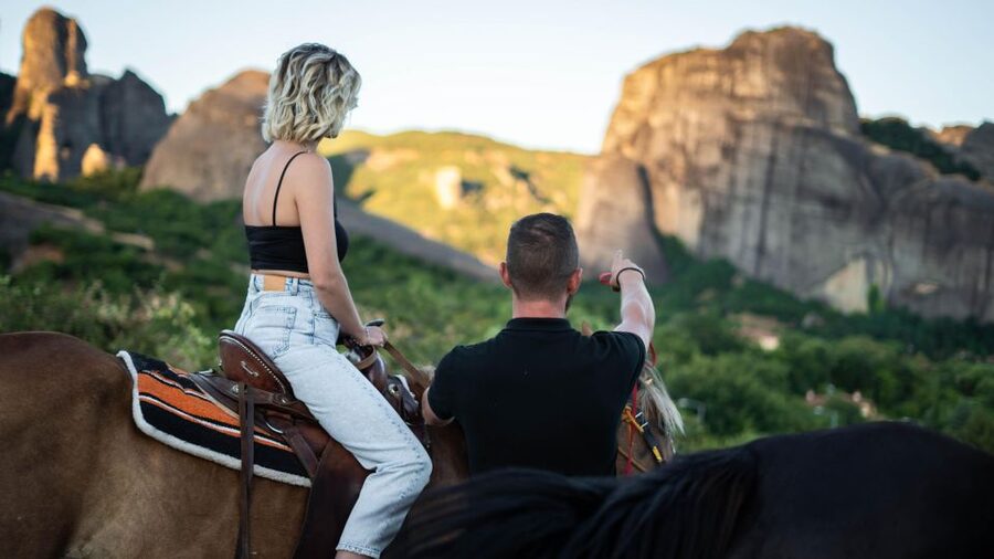 Kastraki: Meteora Sunset Horseback Riding - The guides make the short outing worthwhile