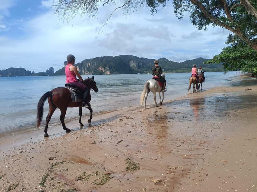 Krabi Horse Riding on the Beach and atv Extreme - Leaving Ao Nang by tuk-tuk