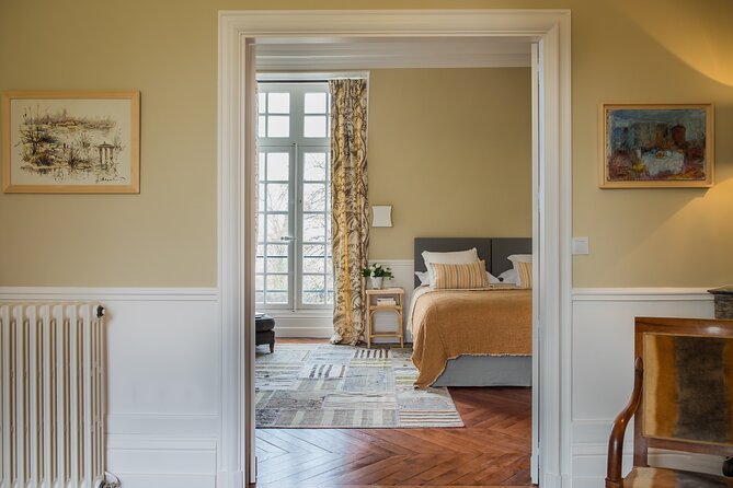Loire Valley Castles on Horseback weekend Getaway from Paris - Château des Grotteaux gives the first evening a personal touch