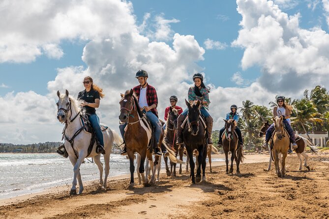 Luquillo Beach Horse Ride from Carabalí Rainforest Adventure Park - Guides make the difference